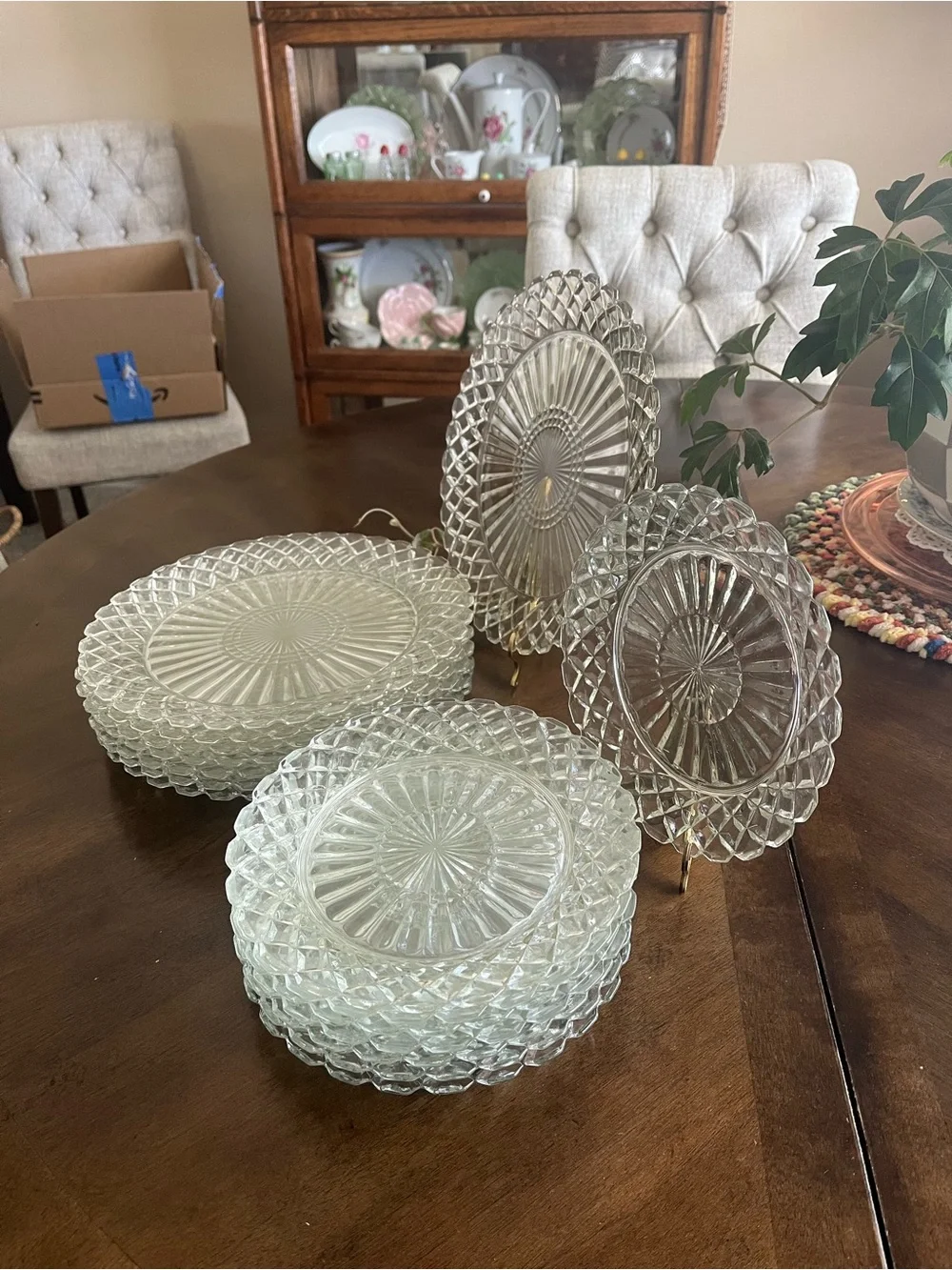 Anchor Hocking Wexford: 8 Dinner plates and 8 Luncheon Plates
